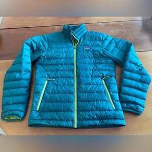 Patagonia Teal Lightweight Puffer Jacket with Lime Green Lining and Zipper